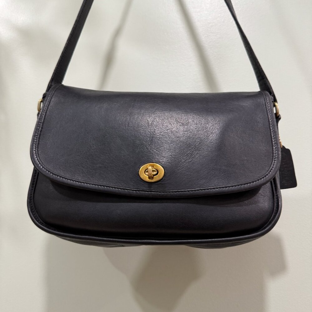 Coach Classic Vintage Y2K City Bag Black Leather Crossbody Handbag 9790 EUC - Picture 3 of 12